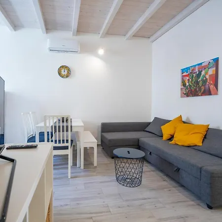 House&villas - Casa Maria Apartment *